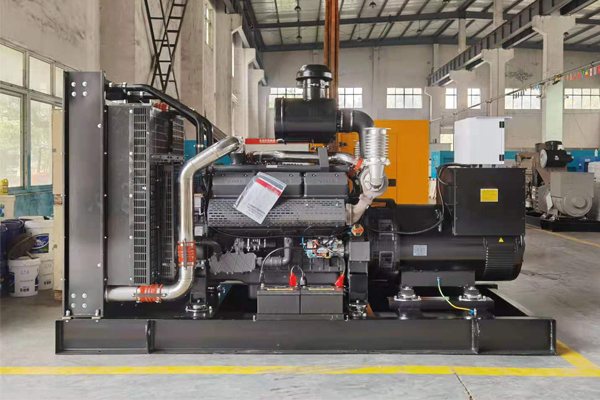 上柴柴油發(fā)電機(jī).jpg 上柴柴油發(fā)電機(jī).jpg